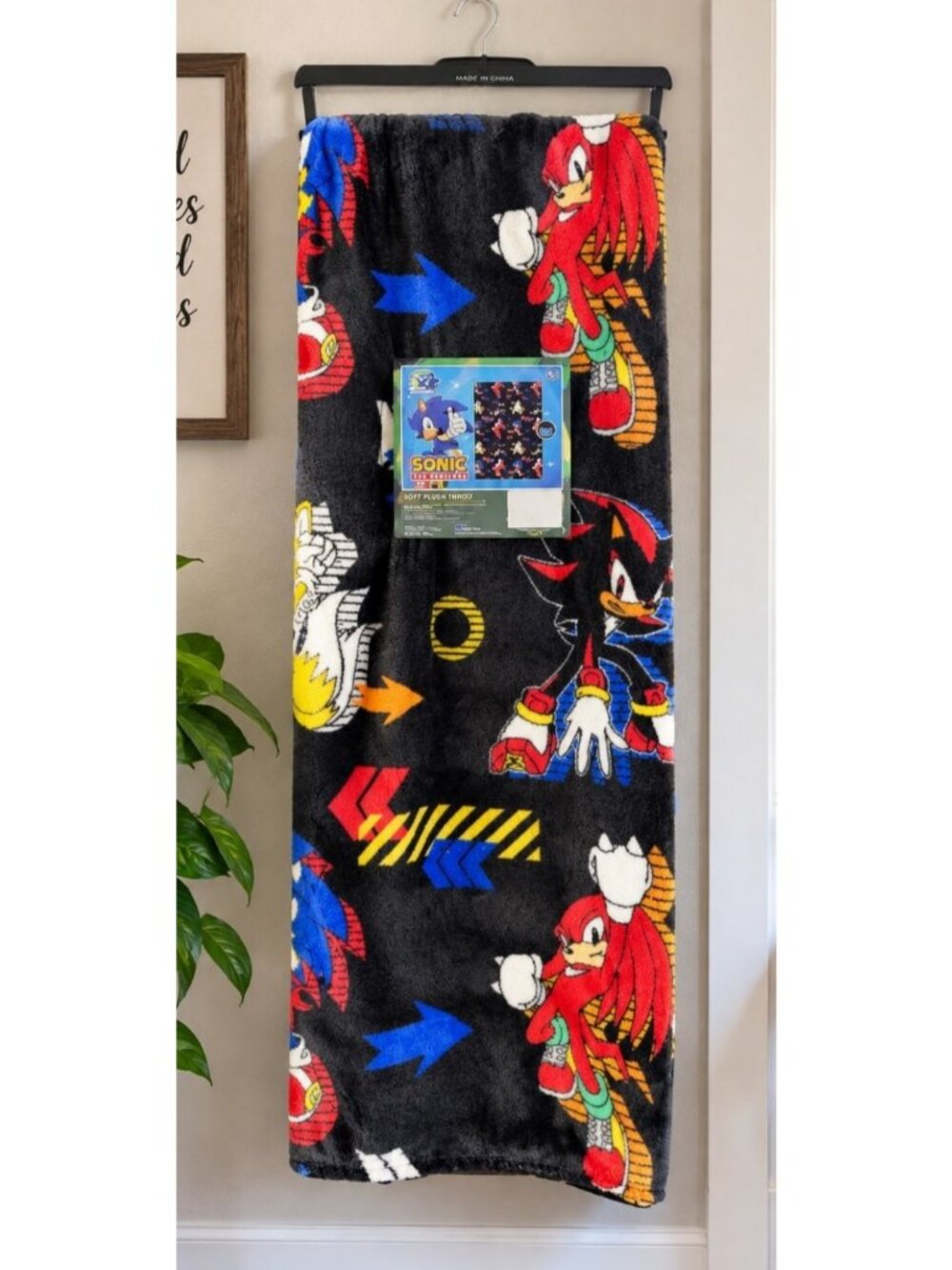 Sonic The Hedgehog Throw Blanket Tails Knuckles Shadow Black 40x50 New 35th Anv